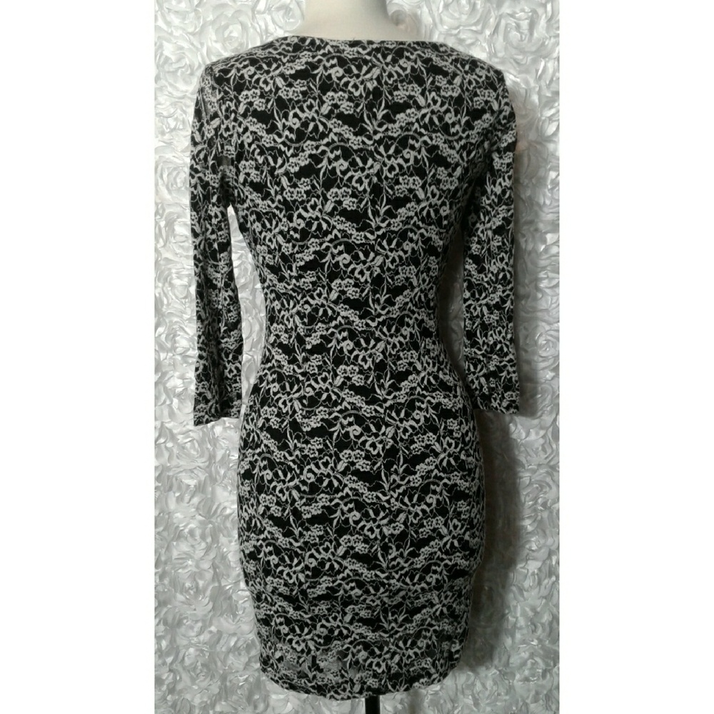 FOREVER 21 Black and white Laced Dress size S - Picture 4 of 8